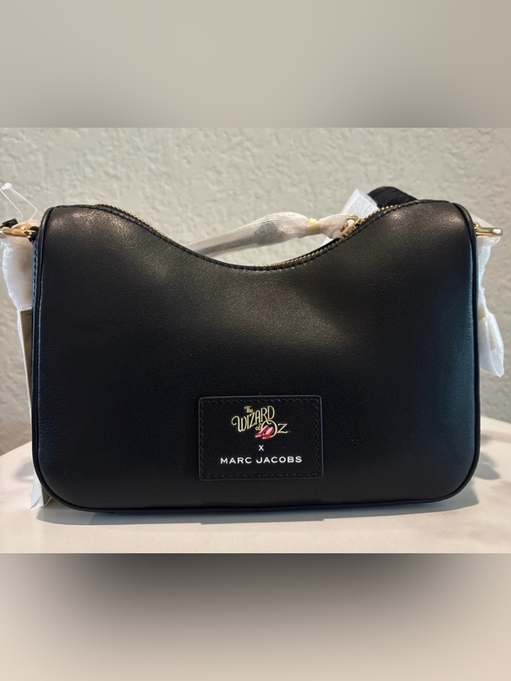 Marc Jacobs Dorothy Wizard of Oz Print Multicolor Shoulder Bag - Picture 2 of 3
